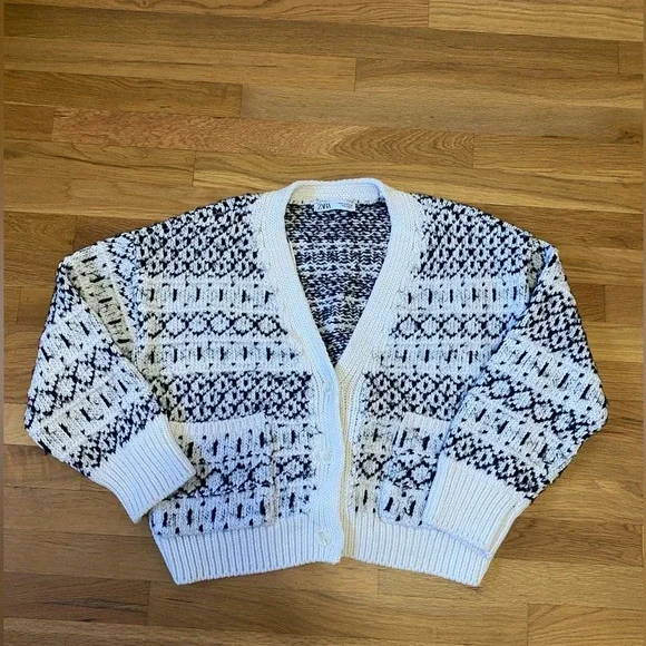 ZARA Black and Ivory Oversized Chunky Knit Cozy Cardigan Women’s Medium - Picture 1 of 6